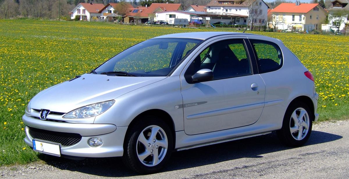 Toyota - Yaris XP9 vanaf 2005 Radio CD-Speler reparatie